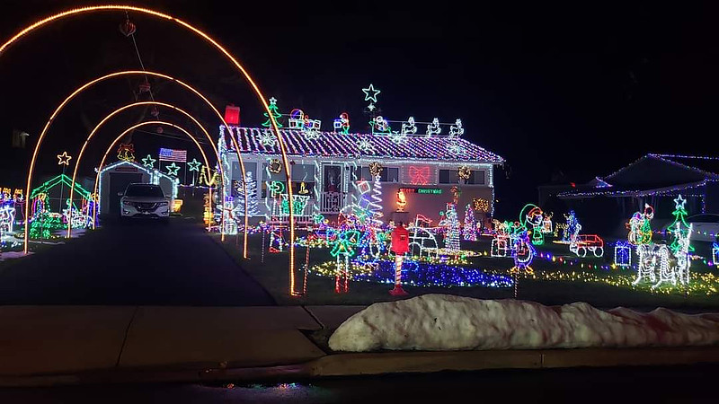 Silver Lining Studios | Holiday Lights Tour